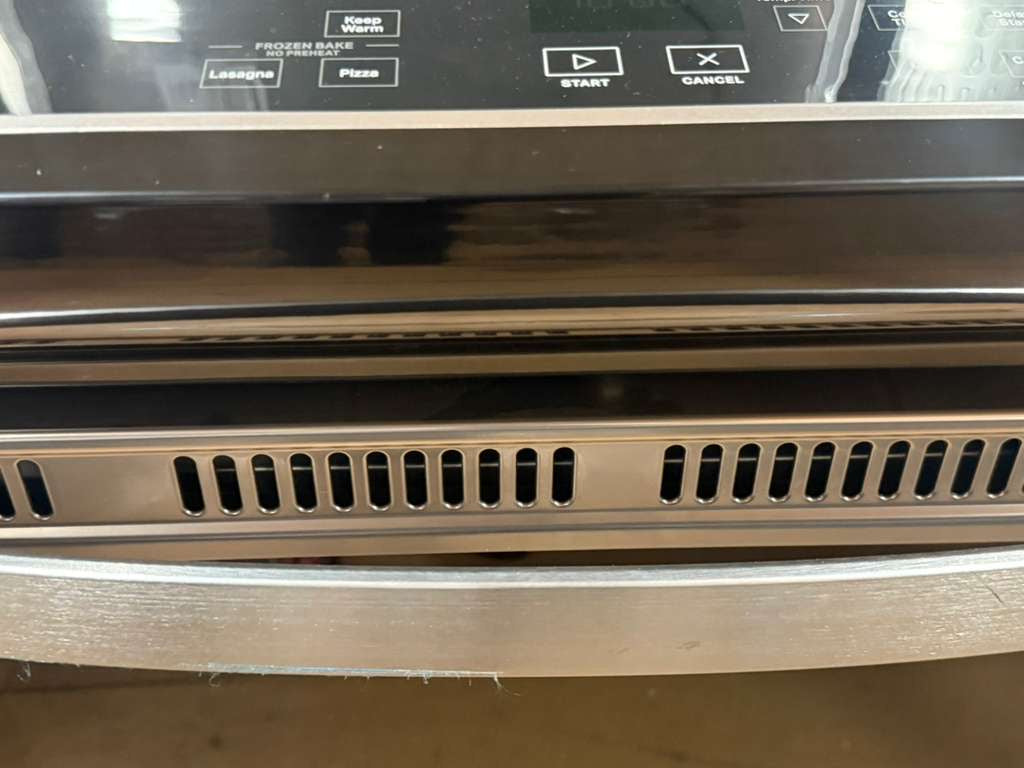 Whirlpool 30" Slide-In Electric Range with Dual Element – Black
