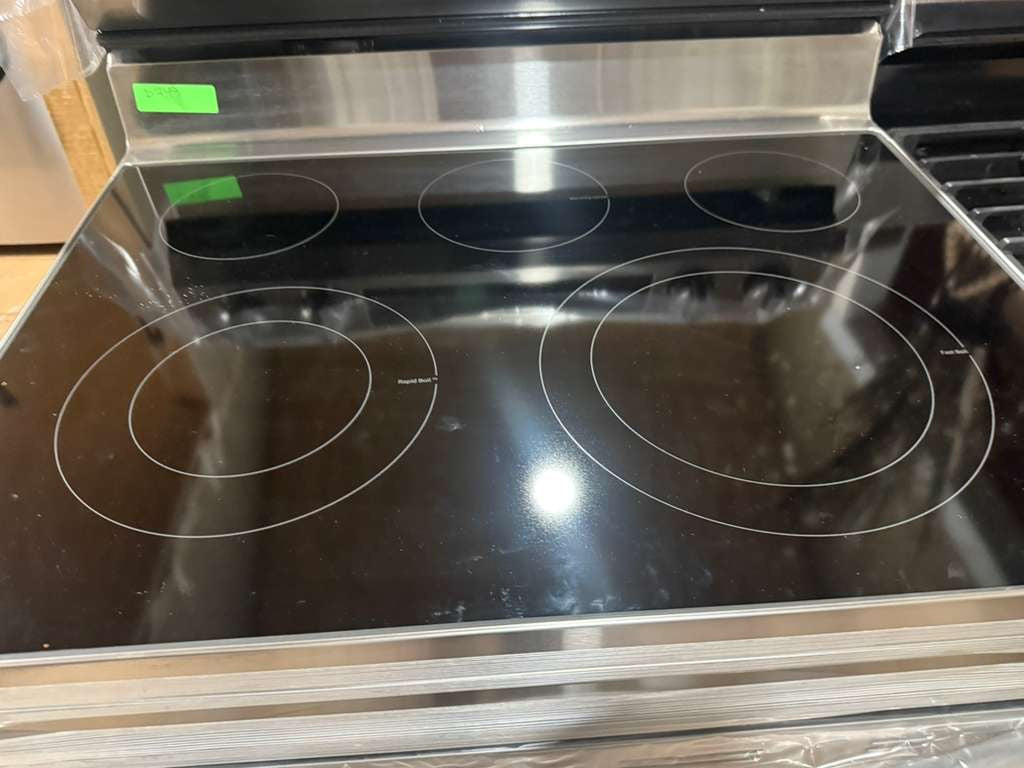 Samsung 30" Freestanding Electric Range with Air Fry – Stainless Steel